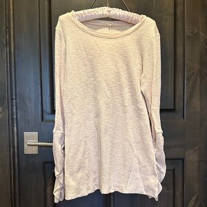 Easel Women's Cream Long Sleeve Top